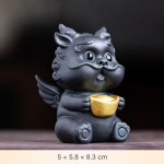 Tea Pet Pixiu aus violettem Ton — Geflügelt mit Schale, schiefergrau