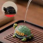 Tea Pet Schildkröte aus Kunstharz — Dunkelgrün