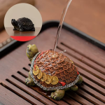 Tea Pet Schildkröte aus Kunstharz — Kupferbraun