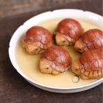Tea Pet Schildkröte aus violettem Ton