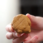Tea Pet Schildkröte aus violettem Ton
