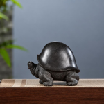 Tea Pet Schildkröte aus Yixing-Ton, handgeschnitzt