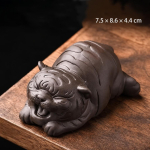 Tea Pet Tiger aus Yixing-Ton — Liegend