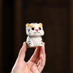Tea Pet Tiger aus Yixing-Ton (Zisha)