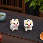 Tea Pet Tiger aus Yixing-Ton (Zisha)