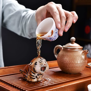 Tea Pet Tiger aus Zisha-Ton