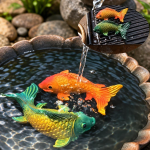 Tea Pets Koi aus Kunstharz mit Farbwechsel — Türkisgrün und Orange