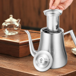 Teekanne aus Edelstahl 304 mit Sieb