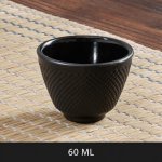 Teekanne aus Gusseisen, Teetasse und Untersetzer — Teetasse 60 ml