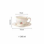 Teekanne oder Porzellantasse mit Untertasse im Blumenmotiv — Tasse und Untertasse 245 ml, mehrfarbiger Blumenstrauß