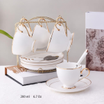 Teeservice aus Bone China mit Goldrand — 6 Tassen mit Halter