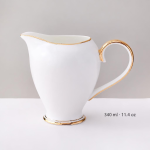 Teeservice aus Bone China mit Goldrand — Milchkännchen 340 ml