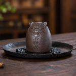 Tiger-Tea-Pet Shigandang aus violettem Ton