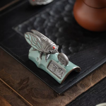 Zikaden-Teetier aus Töpferware für Teetabletts